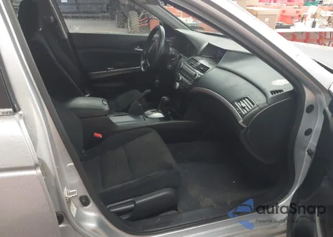 2010 Honda Accord 2.4 Ex from USA, damaged, VIN 1HGCP2F73AA194190